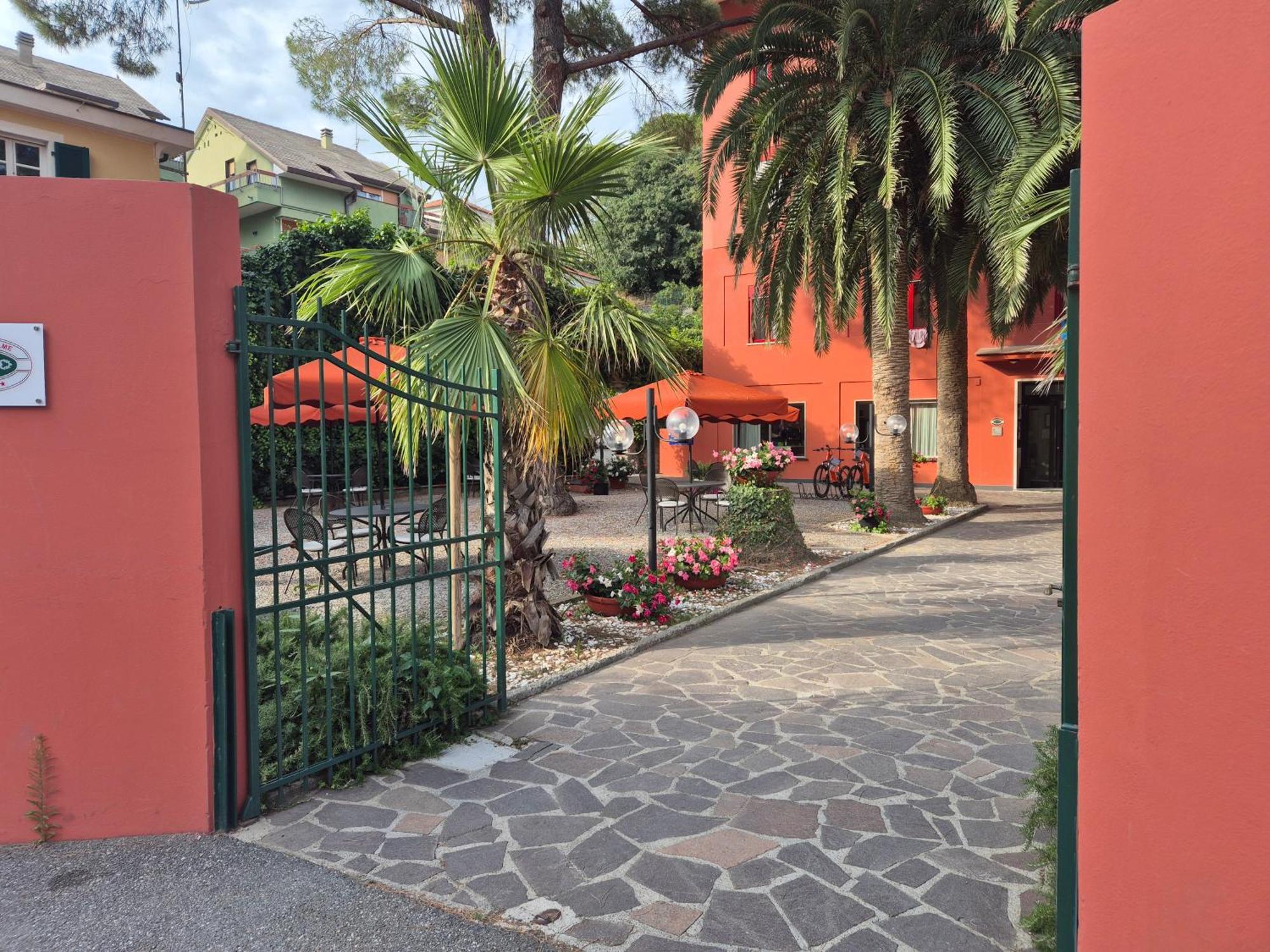Deluxe 4 Bedrooms In Fegina Monterosso مونتيروسّو ال ماري المظهر الخارجي الصورة