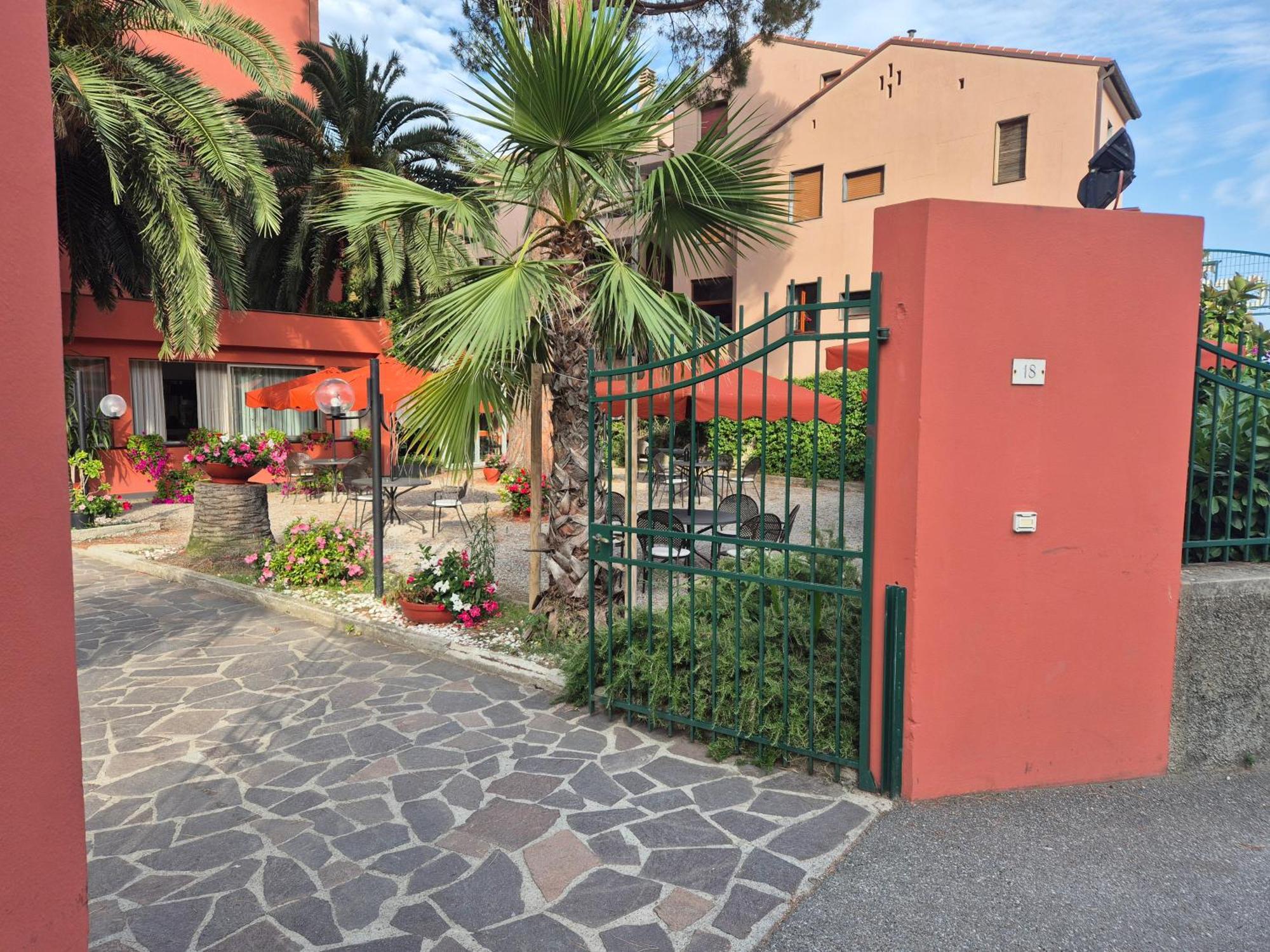 Deluxe 4 Bedrooms In Fegina Monterosso مونتيروسّو ال ماري المظهر الخارجي الصورة